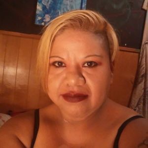 Meet your Posher, Carla